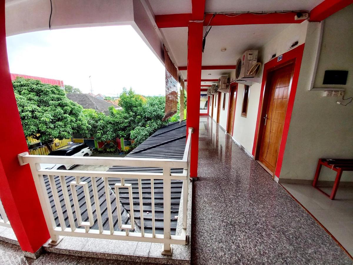 Hotel Harmony House Syariah Near Alun Alun Pati Mitra Reddoorz Exteriér fotografie